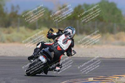 media/Sep-25-2023-Moto Forza (Mon) [[81ffa65e0a]]/B-C Group/Session 4 (Turn 2 Backside)/